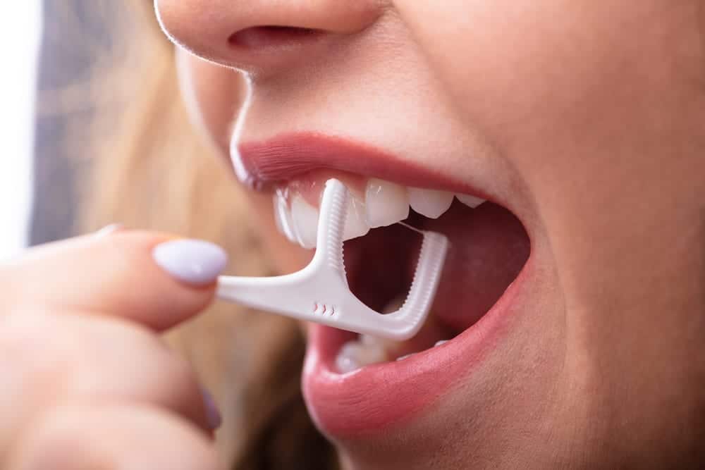 ways to keep your teeth healthy